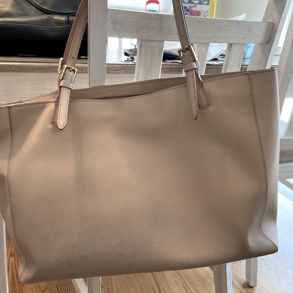 Large pale pink/light peach Tory Burch shoulder bag GREAT for spring 🩷 - Picture 7 of 11